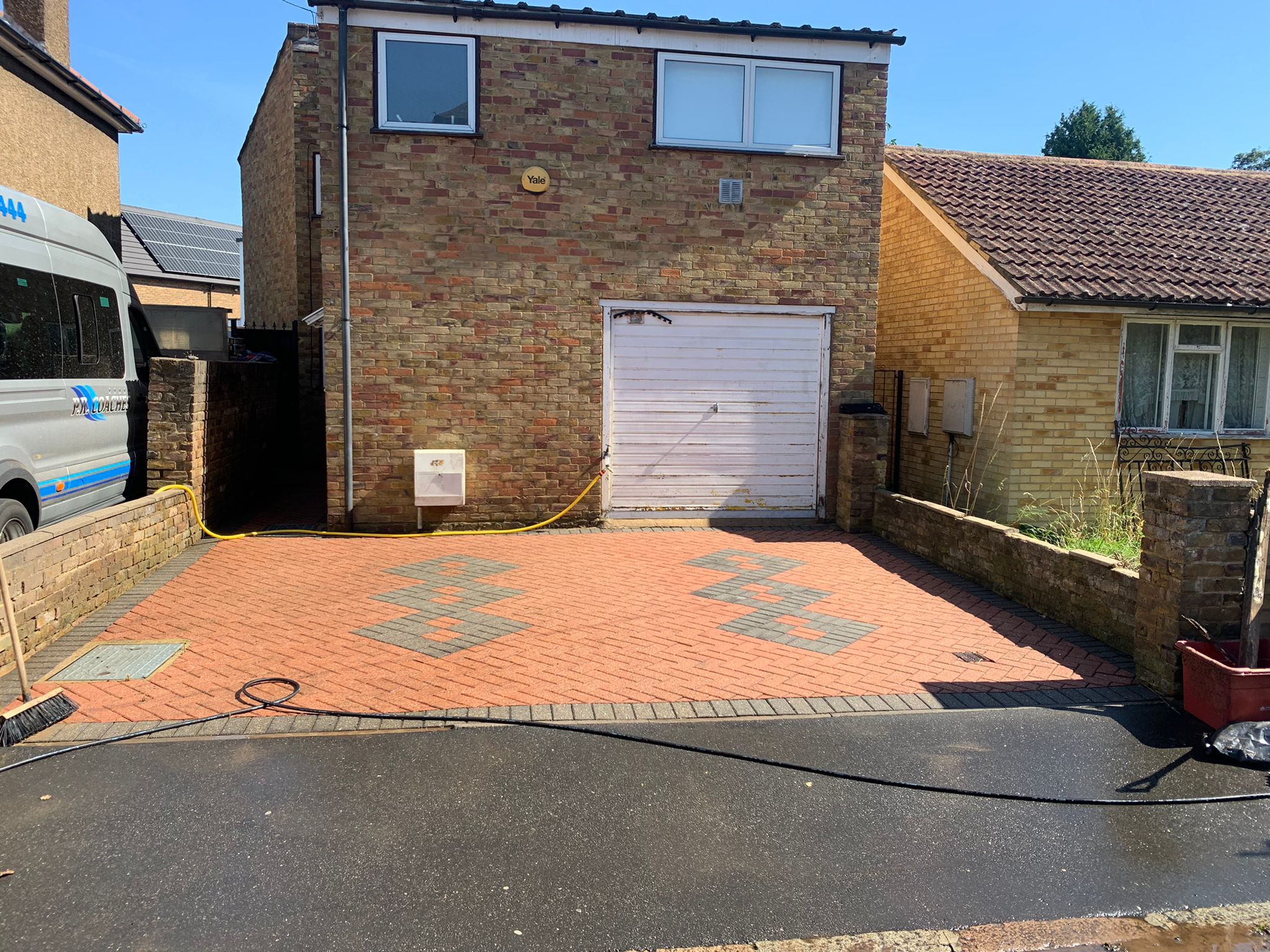 Read more about the article Driveway cleaning in Biggin hill