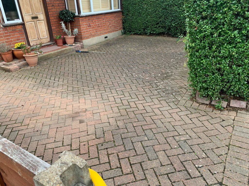 Driveway cleaning